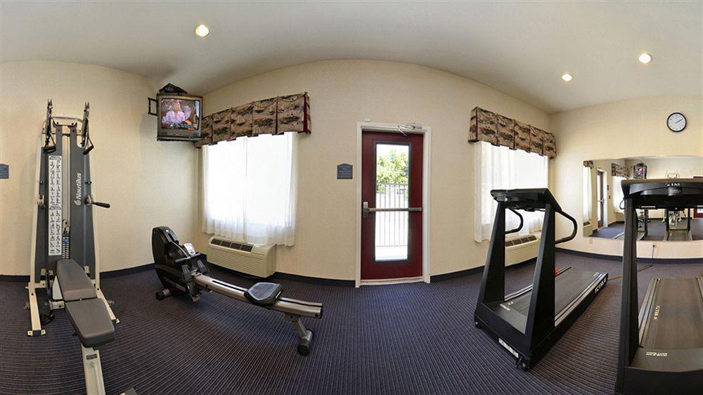 Best Western Plus Delta Inn & Suites Oakley Екстериор снимка
